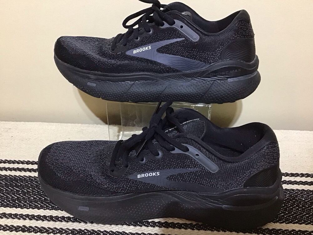 Brooks Women's Ghost Max 1203951B020 All Black Running Shoes Size 9B Sneaker